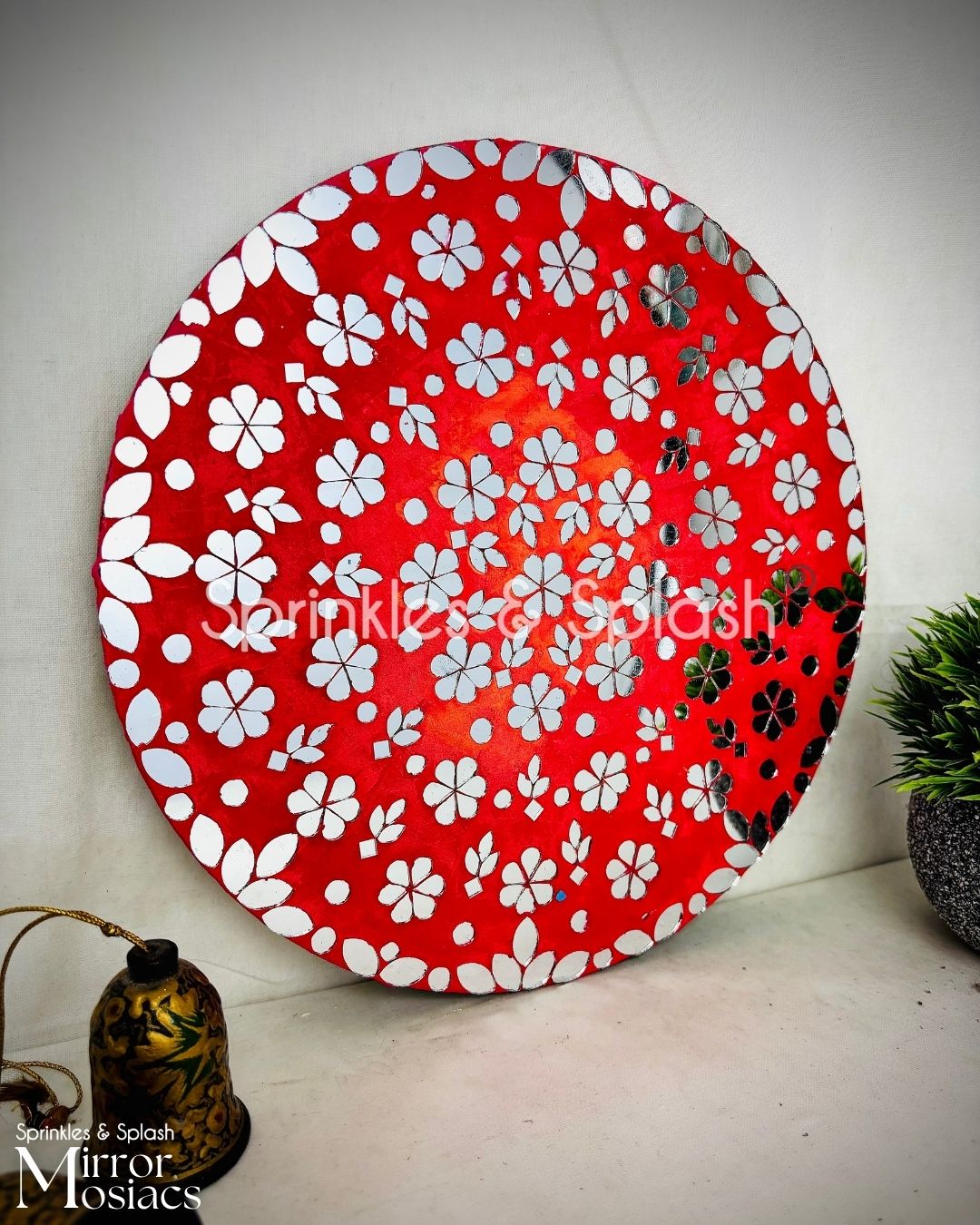 Floral Radiance - Mirror Mosaic Art